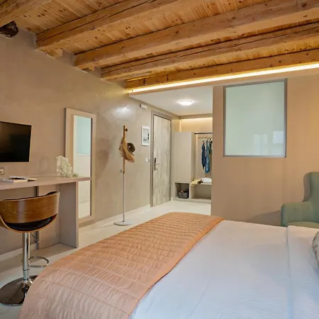 Mitos-suites * Rethymno