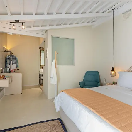 Ξενοδοχείο Mitos-suites