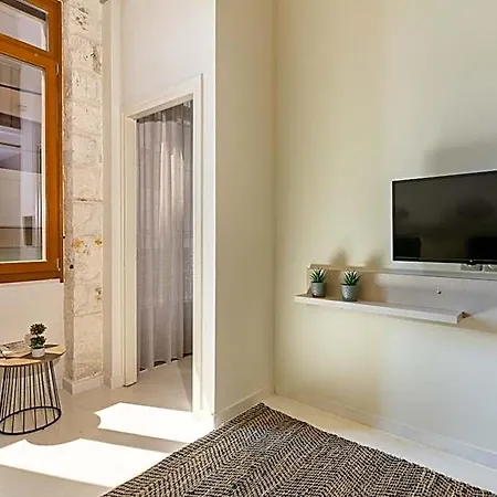 Mitos-suites *