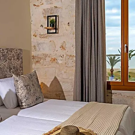 Mitos-suites Hotel