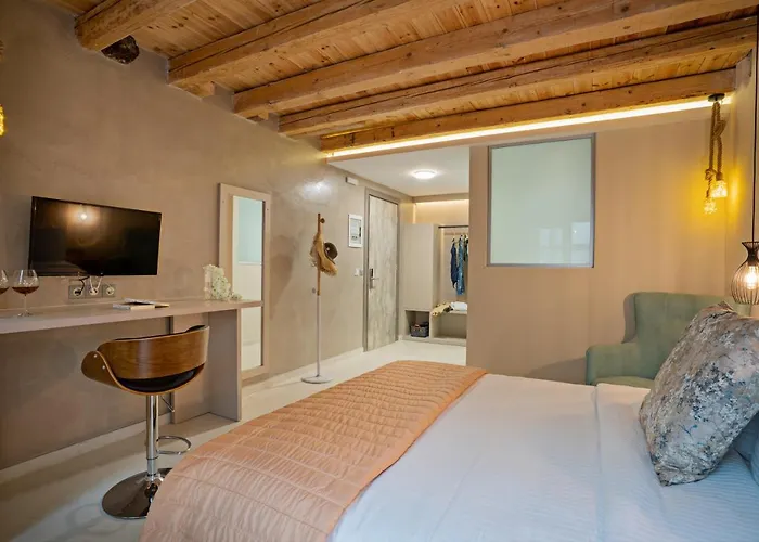 Mitos-suites * Rethymno
